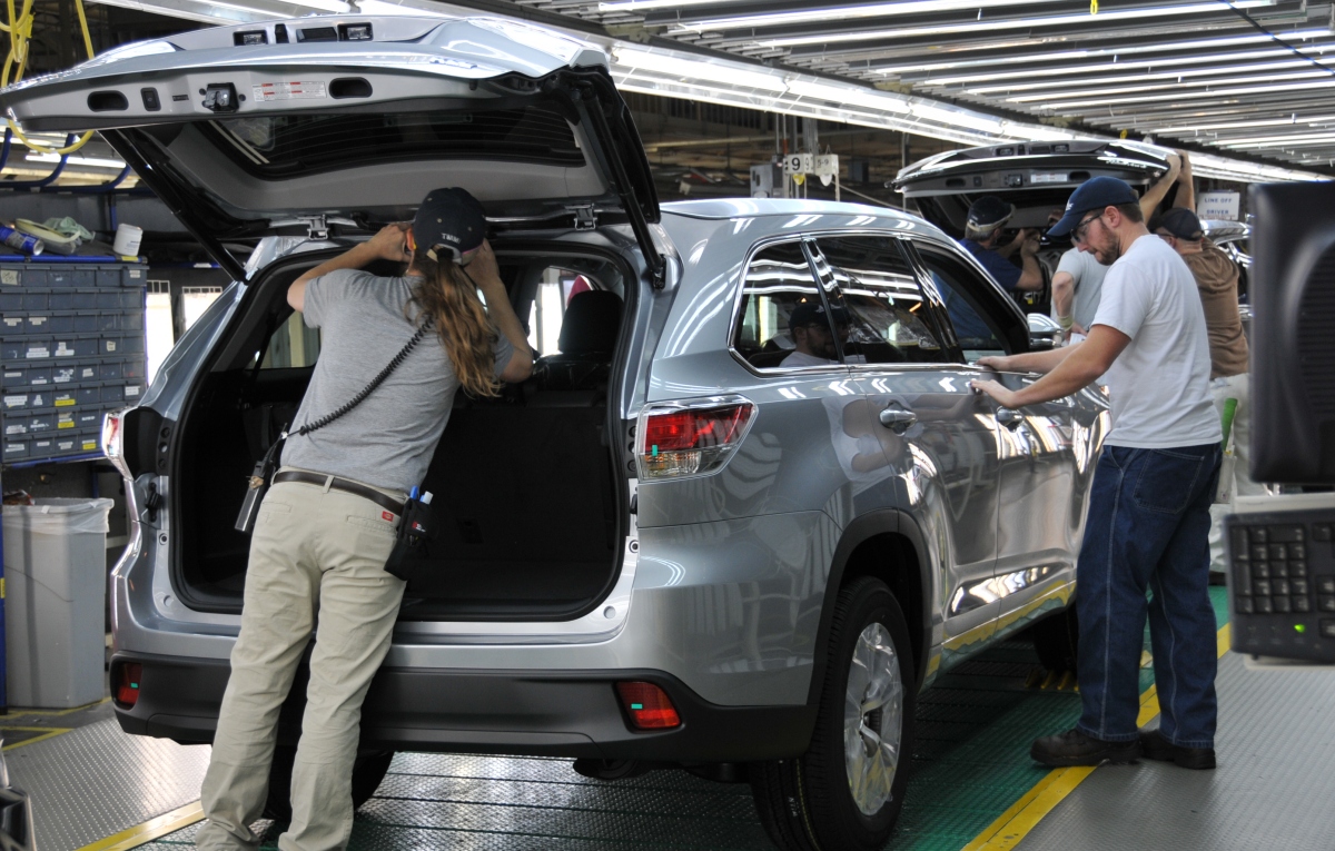 Toyota инвестирует $600 млн в завод на территории США