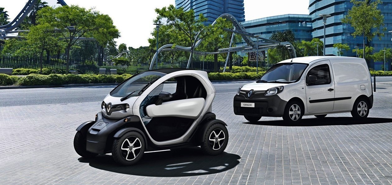 Renault Twizy Cruz Roja. Французские электромобили Рено каблучок. Какие есть электрокары в России.